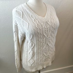 Time AND Tru | White Knit Sweater